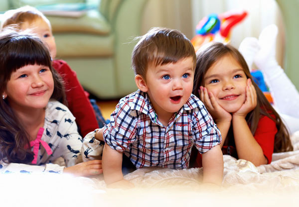 kids being entertained